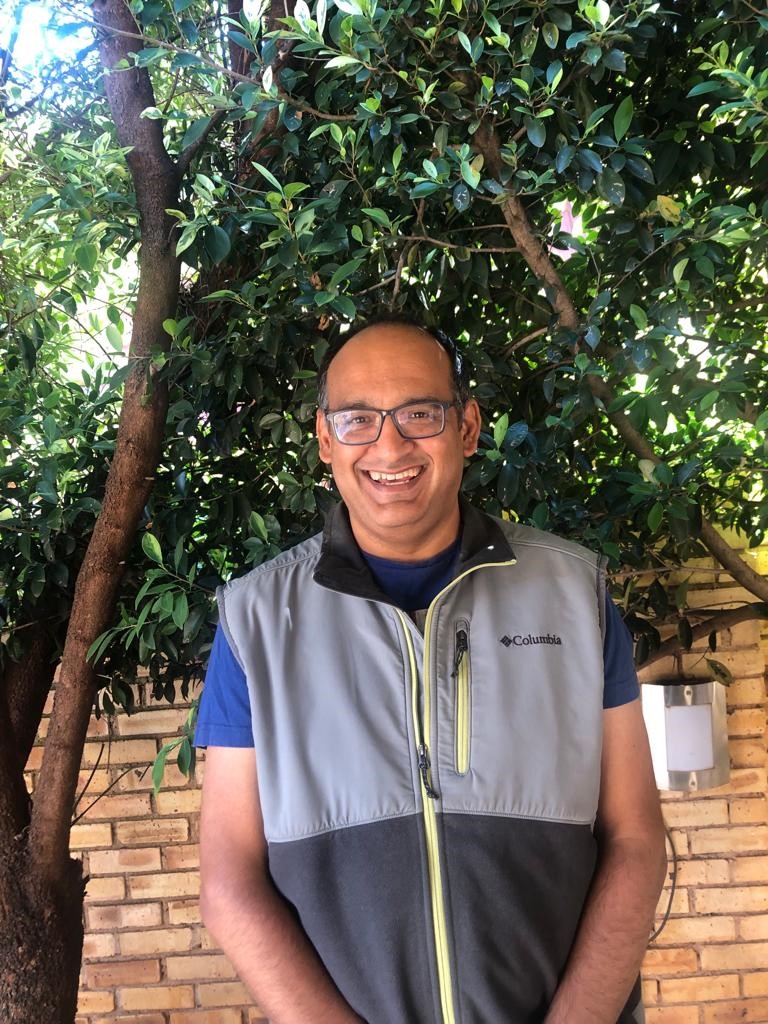Vikash Tulsi — Senior Technology Executive